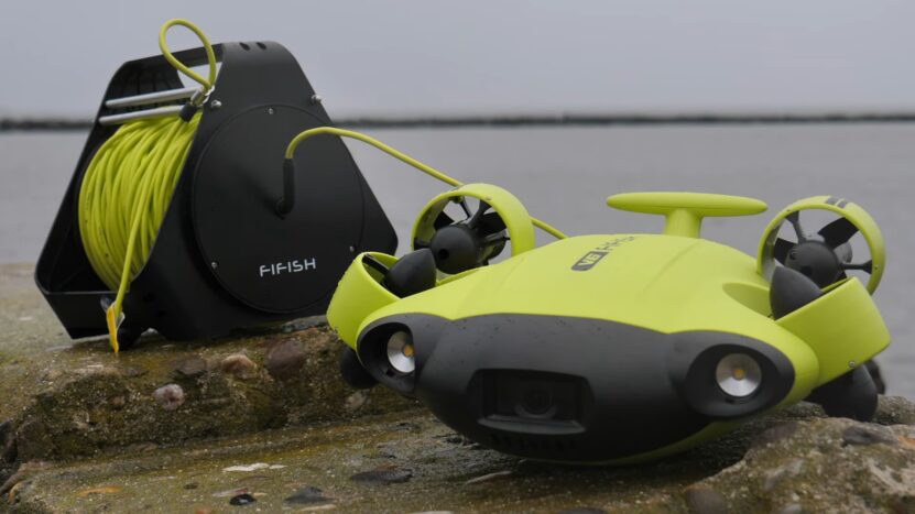 Qysea Fifish V6 or V6S ROV